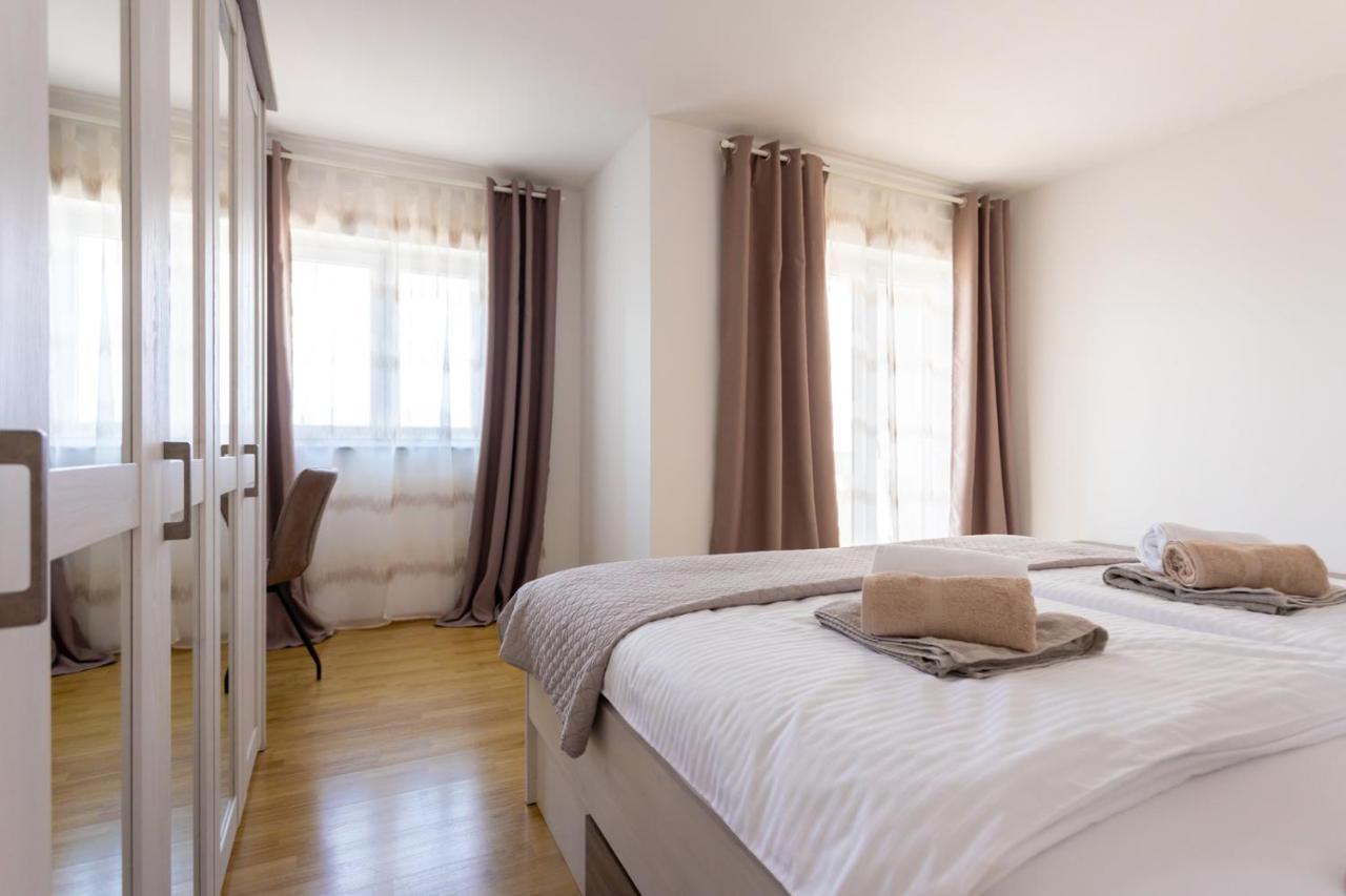 Apartment Demo Малинска Экстерьер фото