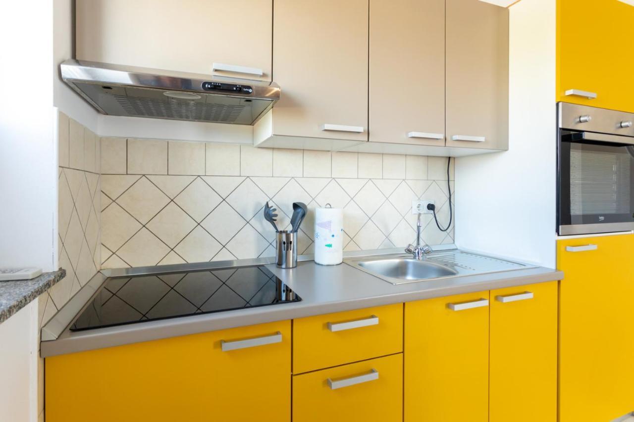 Apartment Demo Малинска Экстерьер фото